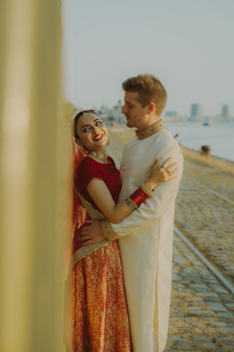 Koppel bij zonsondergang